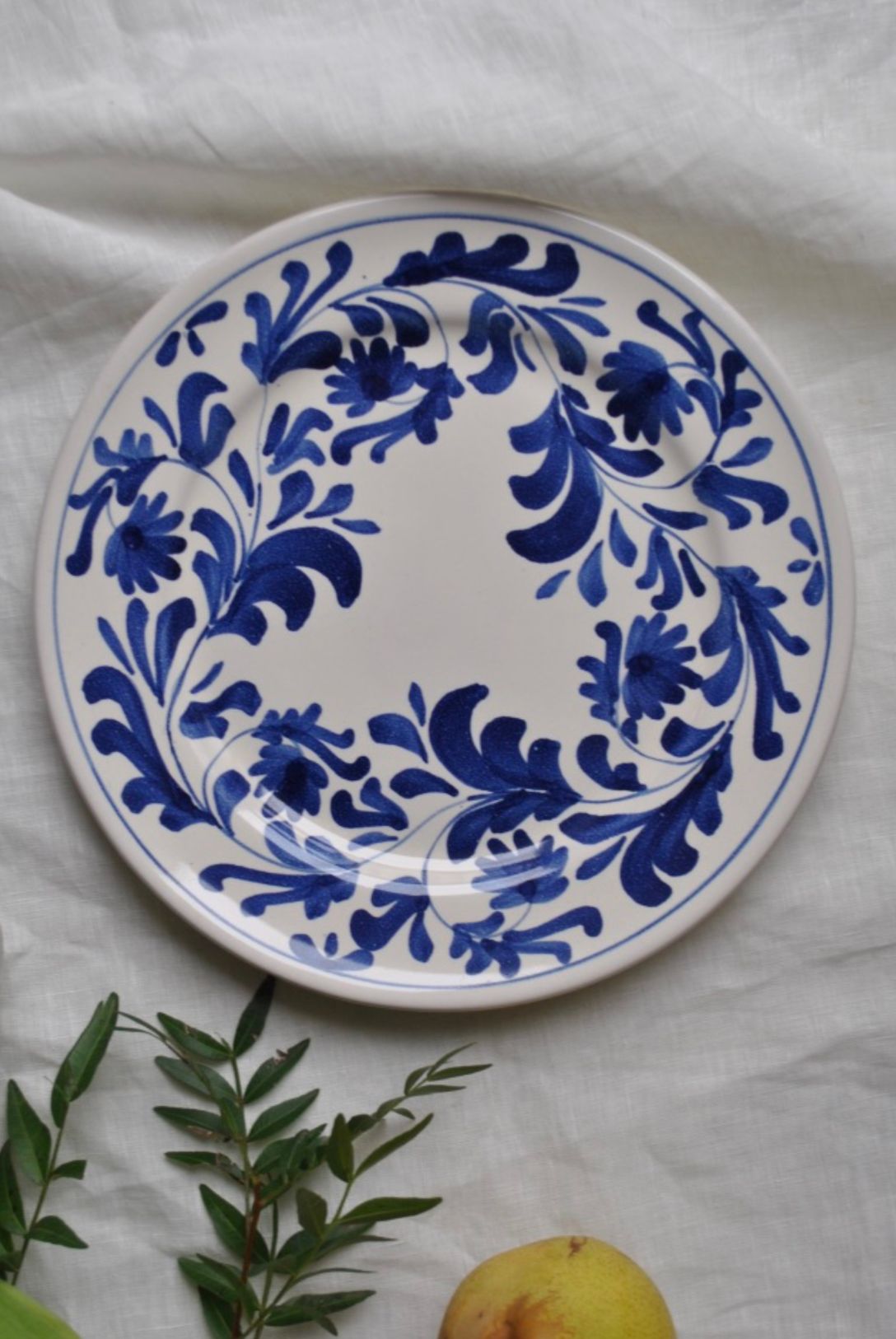 grande assiette bleue matisse dimanche vaisselle
