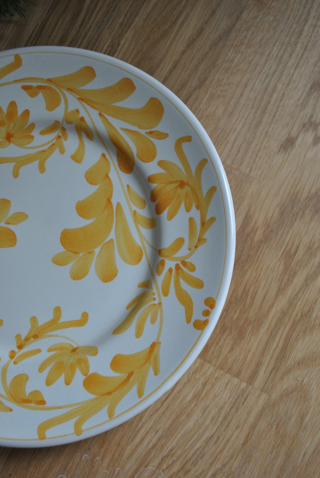 matisse jaune ocre petite assiette dimanche vaisselle italie