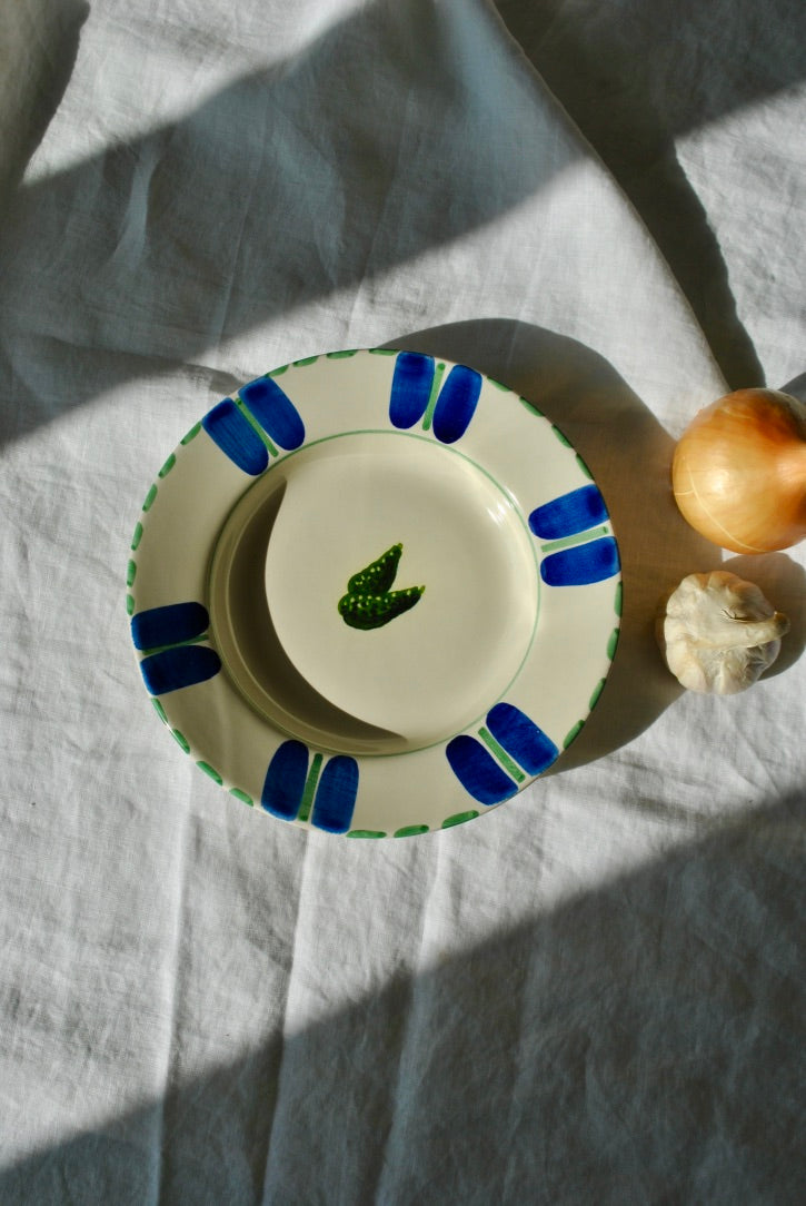 assiette creuse cornichon dimanche vaisselle italie
